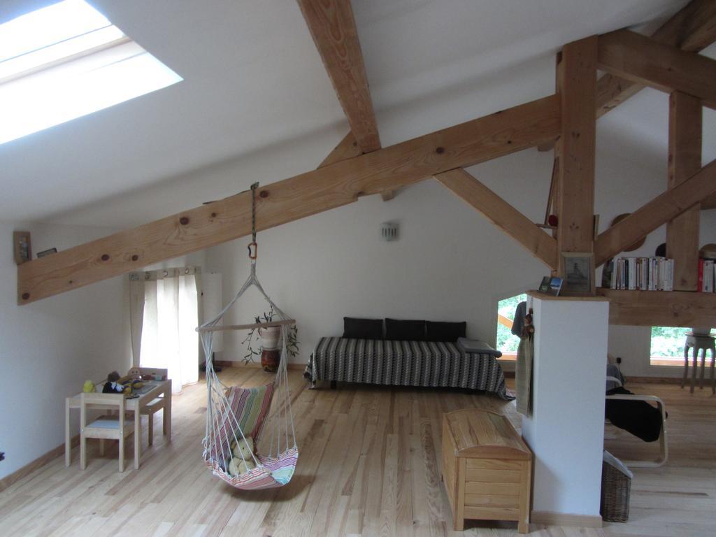 Saint-Pierre-de-Rivière Les Cimes Bed & Breakfast エクステリア 写真